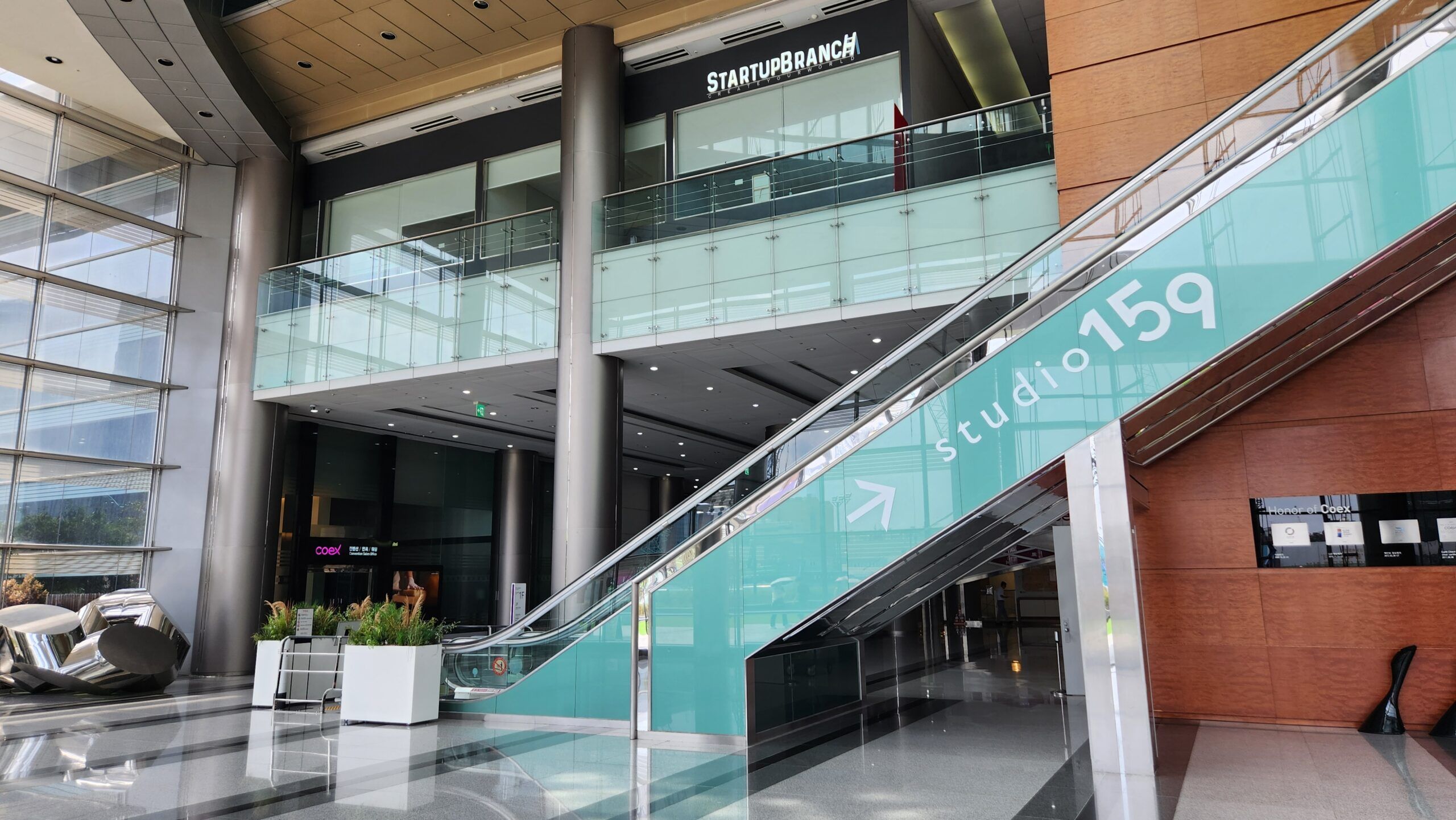 KakaoTalk_20250808_133957338_02-scaled